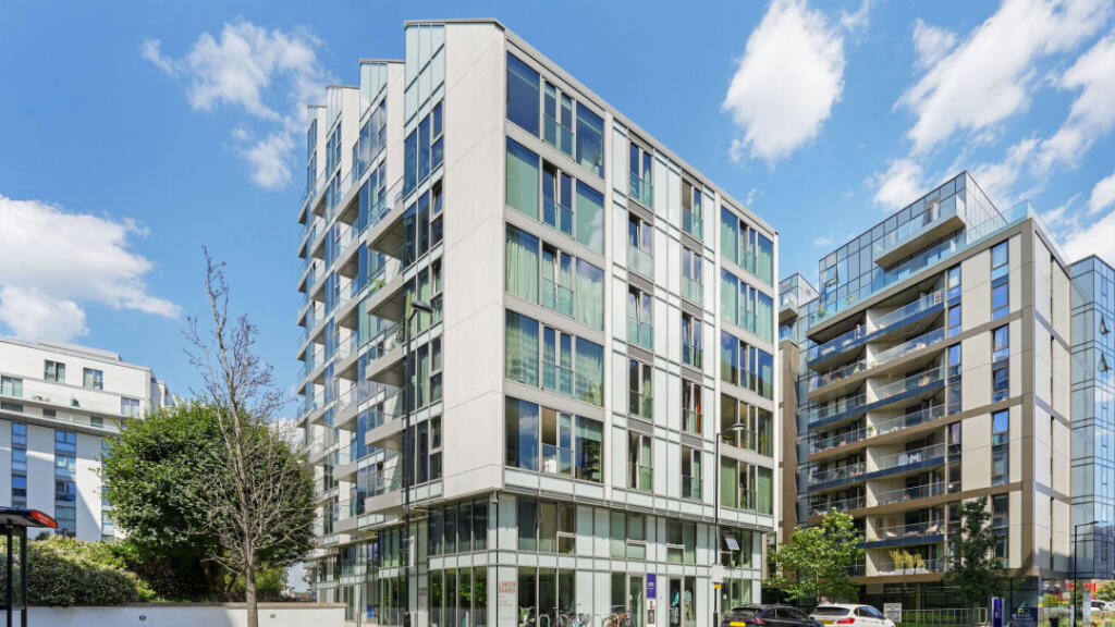 Main image of property: Flat 508 Enterprise Way, Wandsworth, SW18 1SE