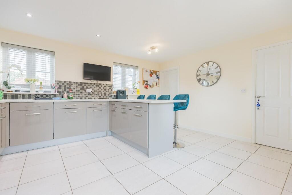 House in Uttlesford, Little Dunmow - View 2