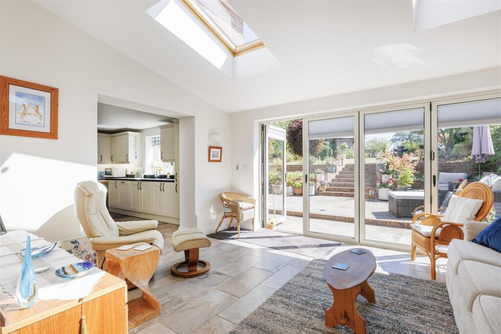 House in Ipswich - View 4