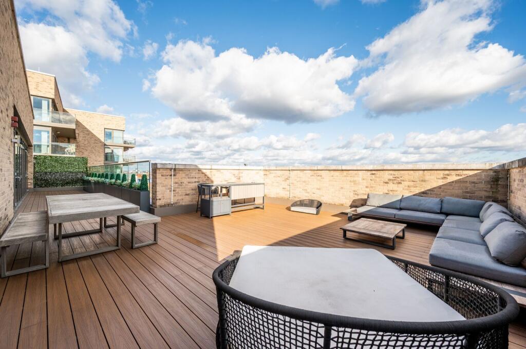3 bedroom flat for rent