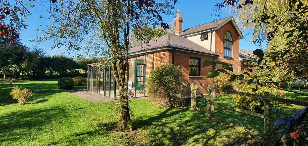 Main image of property: Old Alresford