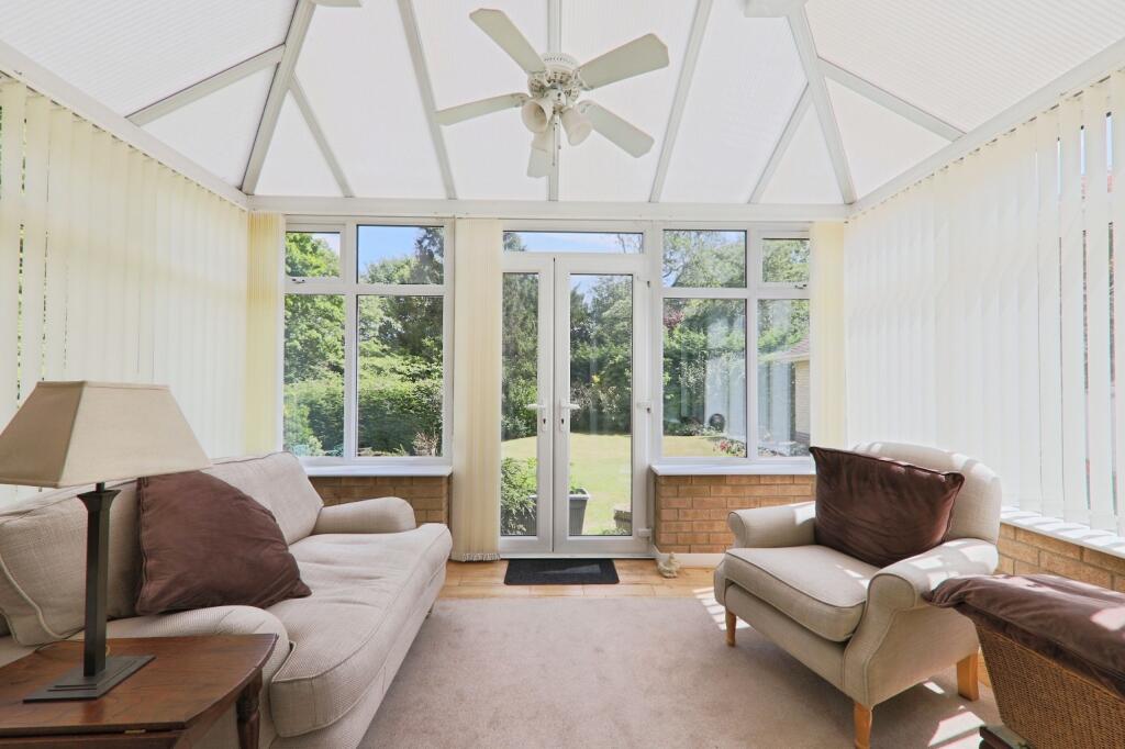 House in Hull - View 5