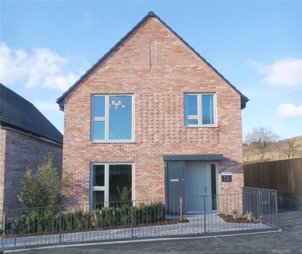 House in Lancaster - View 2