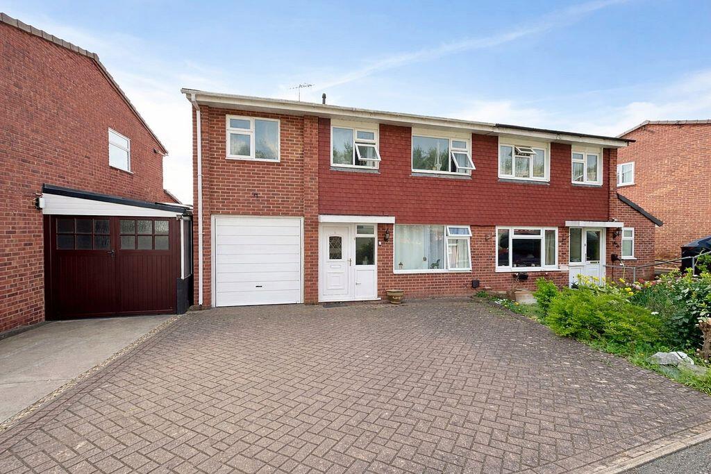 Main image of property: Ongrils Close, Pershore