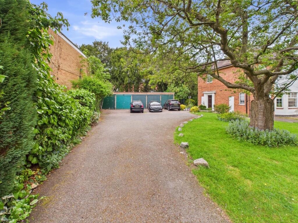 Elmfield Avenue, Stoneygate, Leicester photo 3
