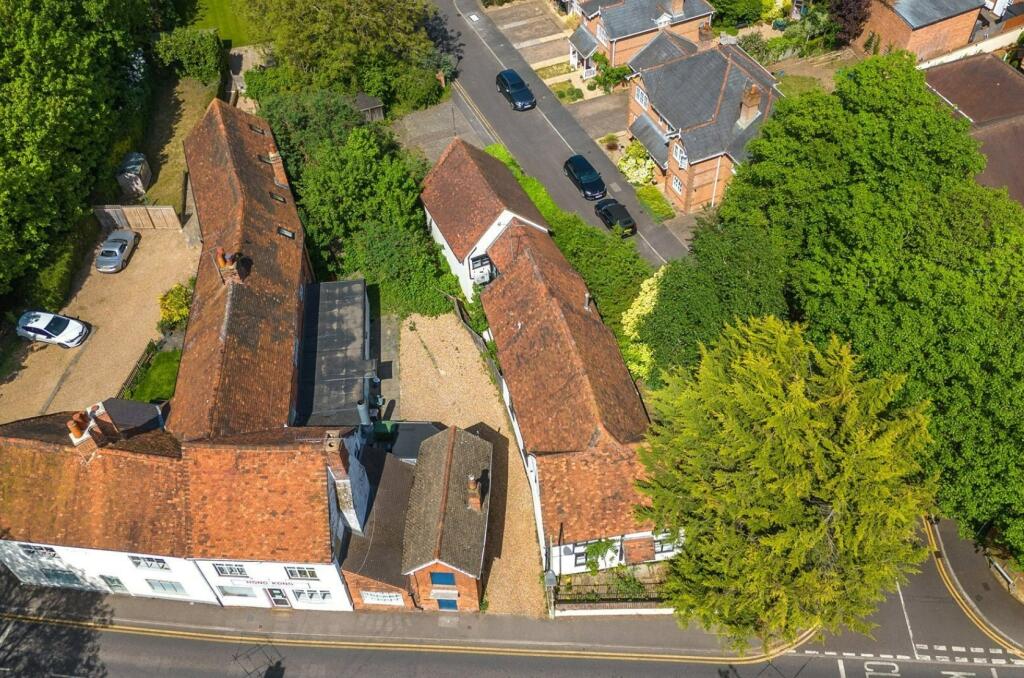 House in Twyford, Wokingham - View 5