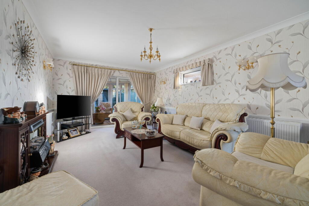 Sherwood Road, Bognor Regis, PO22 9DS photo 2