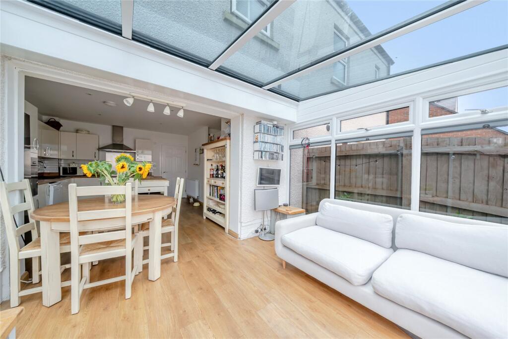 House in Exeter - View 4