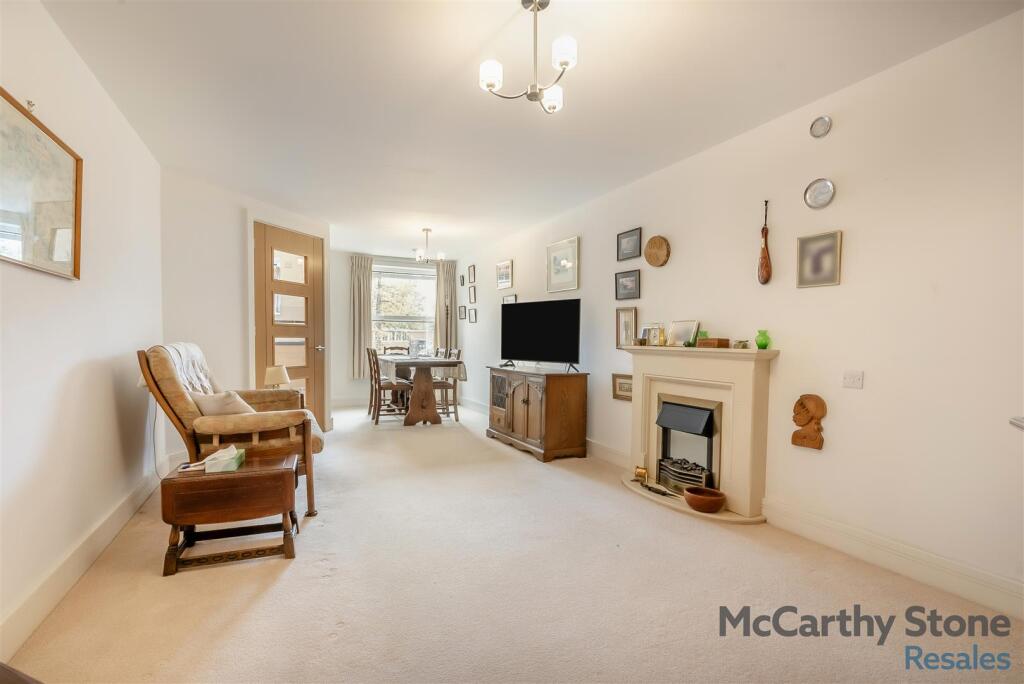 Additional image 3 of Peel Court, College Way, Welwyn Garden City, Hertfordshire, AL8 6DG