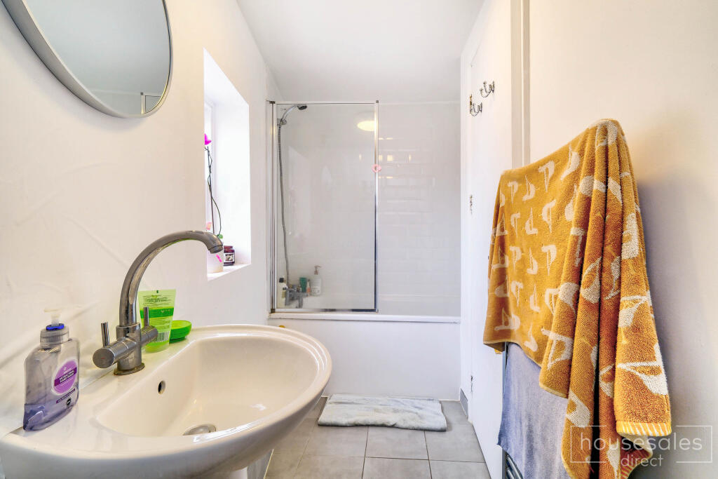 33 Sea Road, Bournemouth, BH5 – další