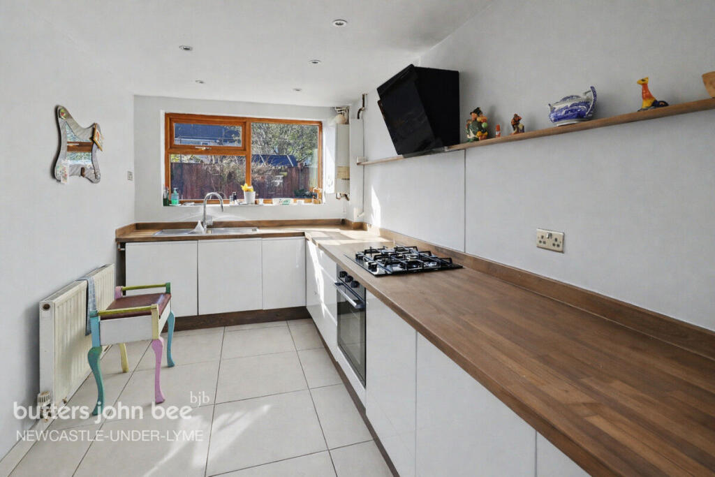 Main image of property: Racecourse, Newcastle