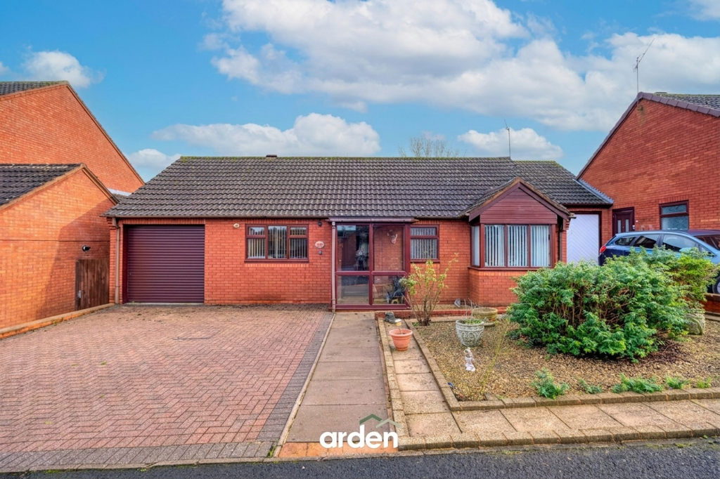 Fairoak Drive, Bromsgrove, B60