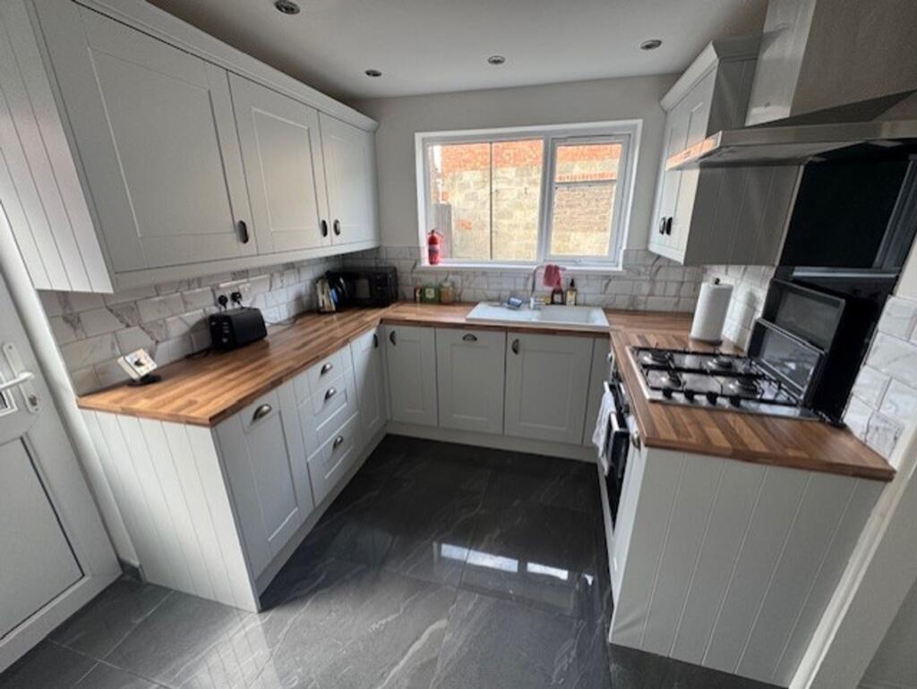 Main image of property: Heath Street, Cardiff, CF11