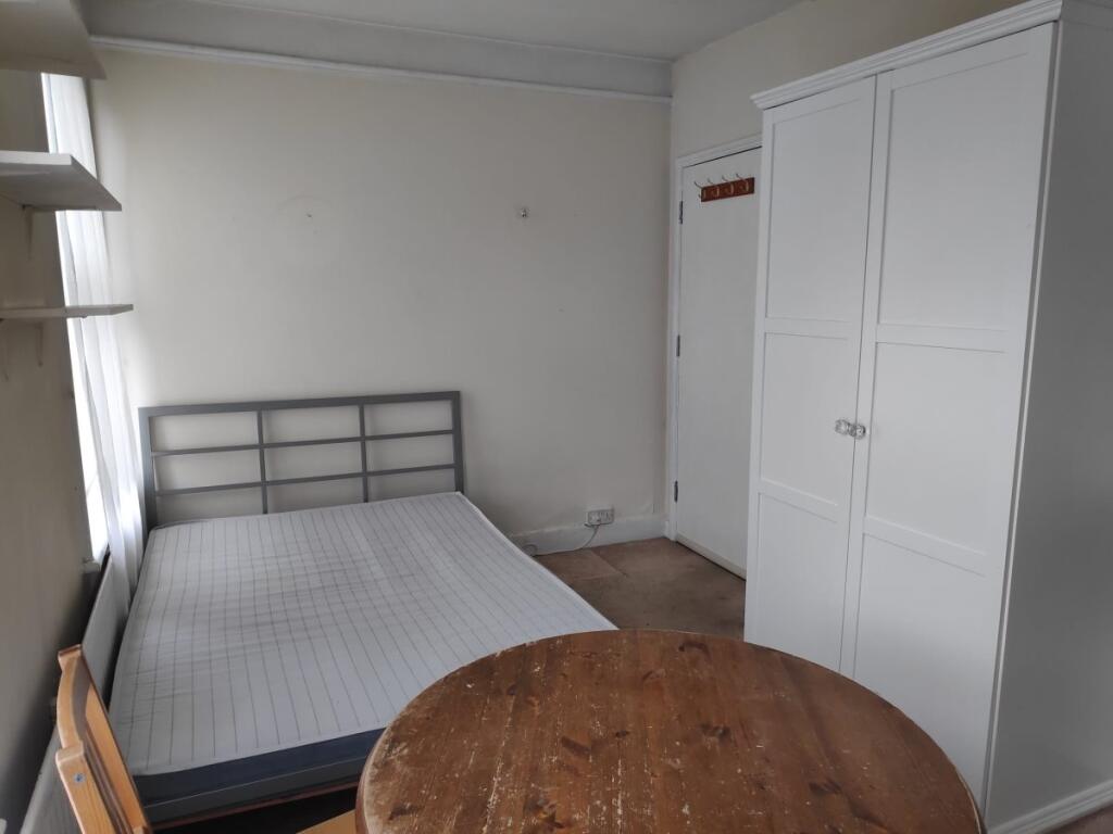 Main image of property: Grovehill Road, Redhill