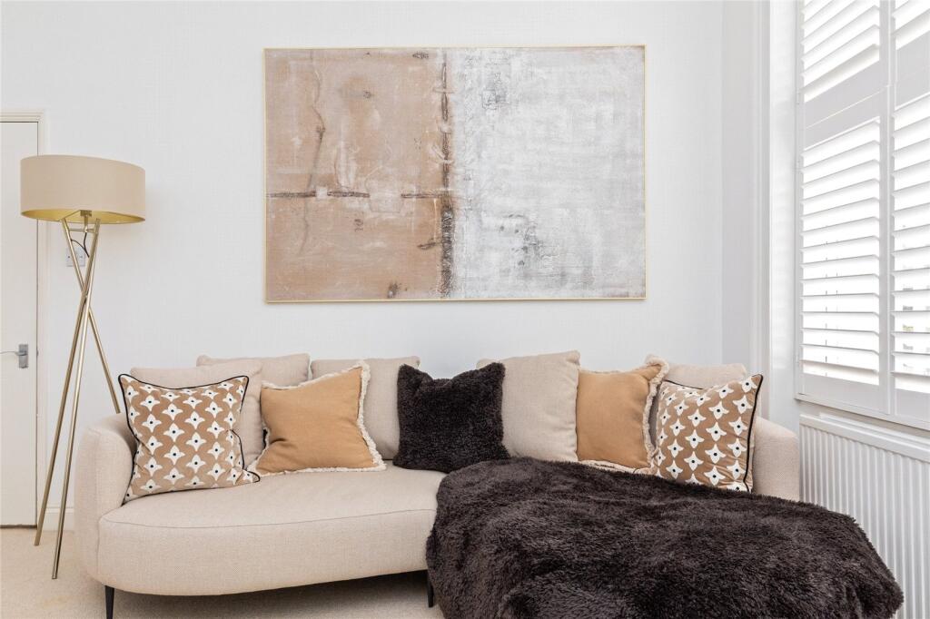 Apartment in Brighton - More