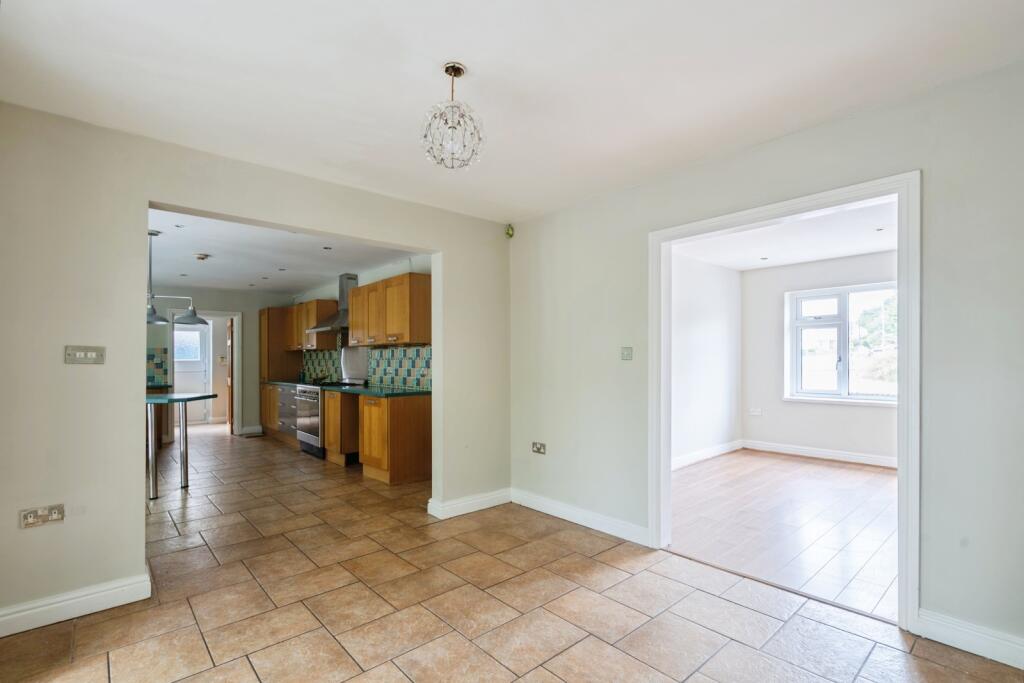 House in Swansea, Cwmrhydyceirw, Morriston - View 5
