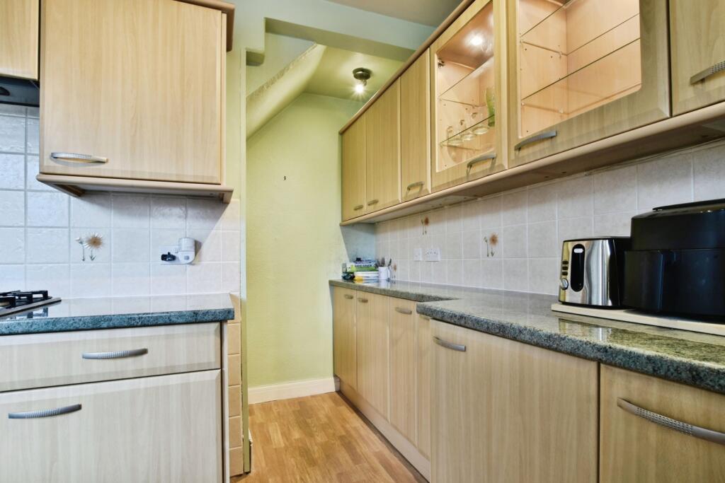 House in High Peak, Chapel-en-le-Frith - View 5