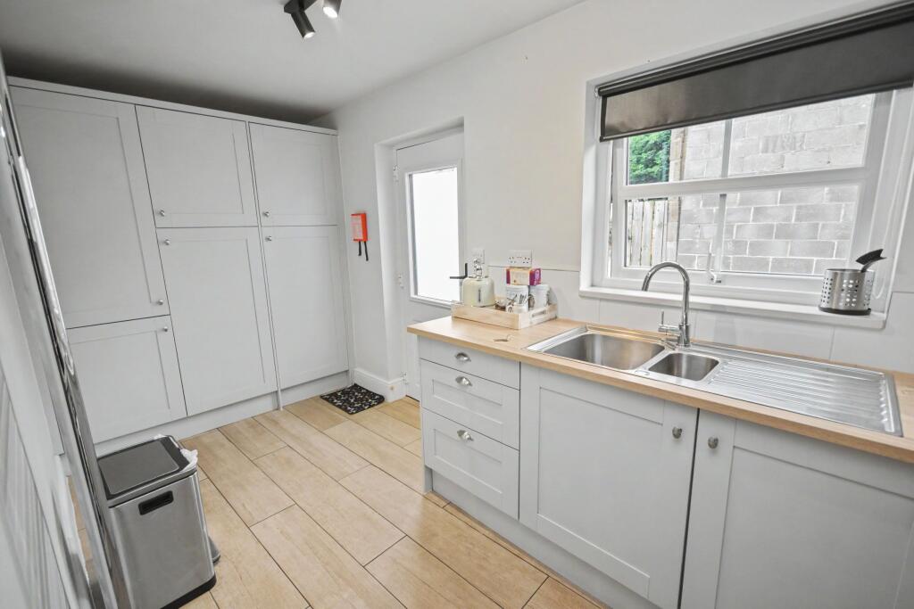 House in Newcastle upon Tyne - View 5