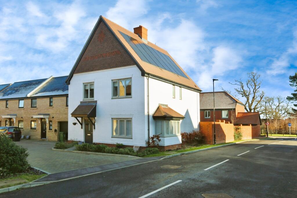 Main image of property: Belmere Drive, Fair Oak, Eastleigh, Hampshire, SO50