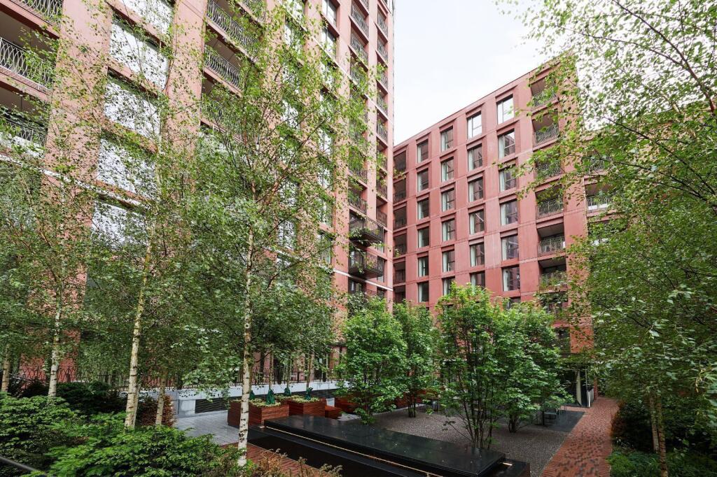 Apartment in London - View 5
