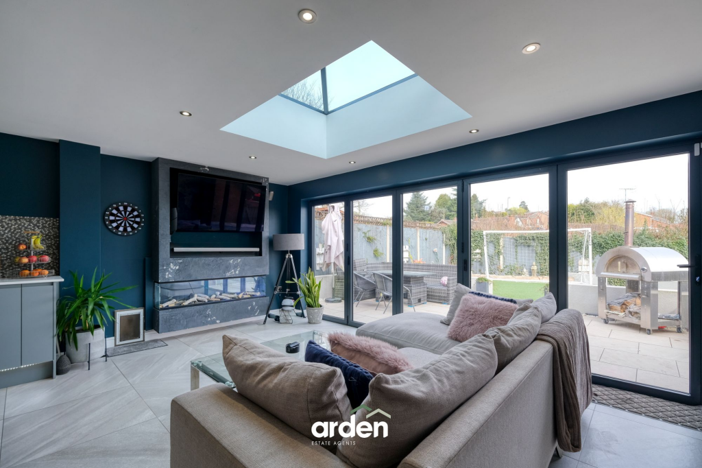 Additional image 4 of Churchstone Close, Catshill, B61