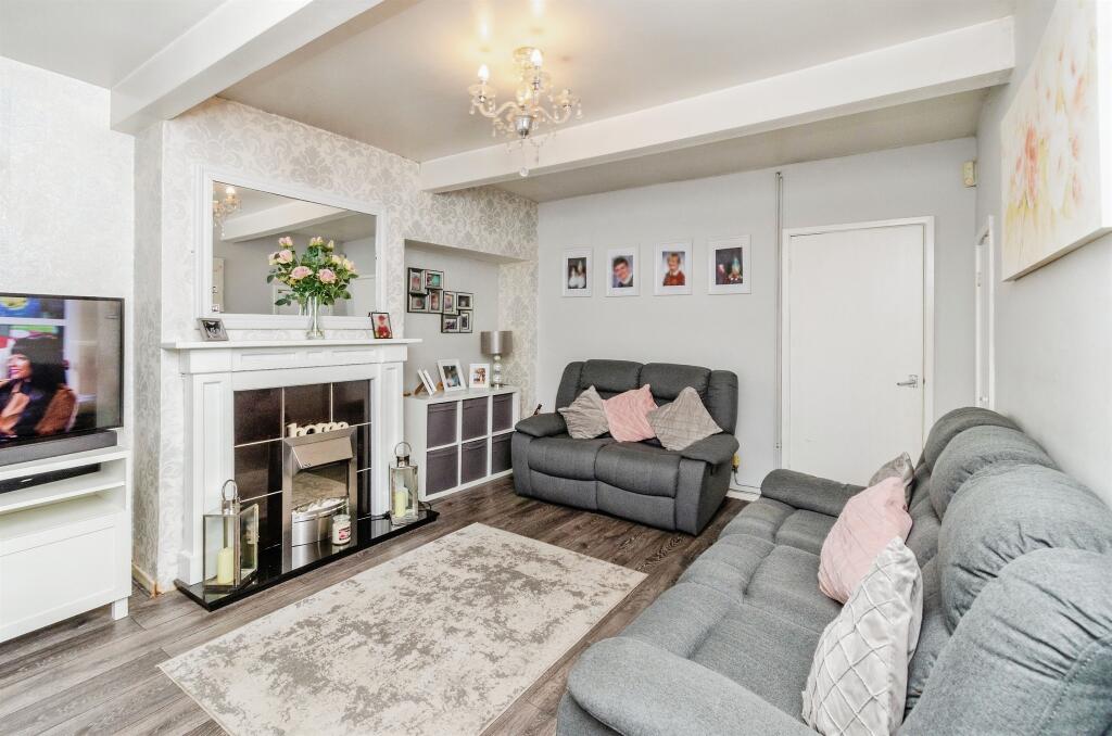 Vernon Road, Bilston photo 4
