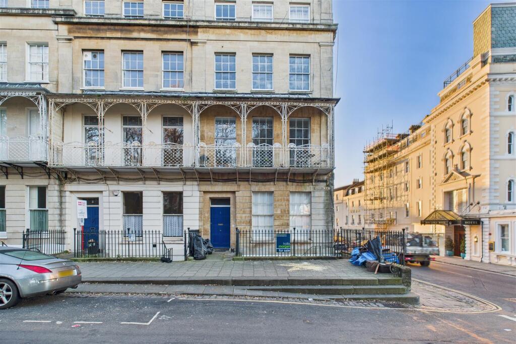 Main image of property: Caledonia Place, Clifton