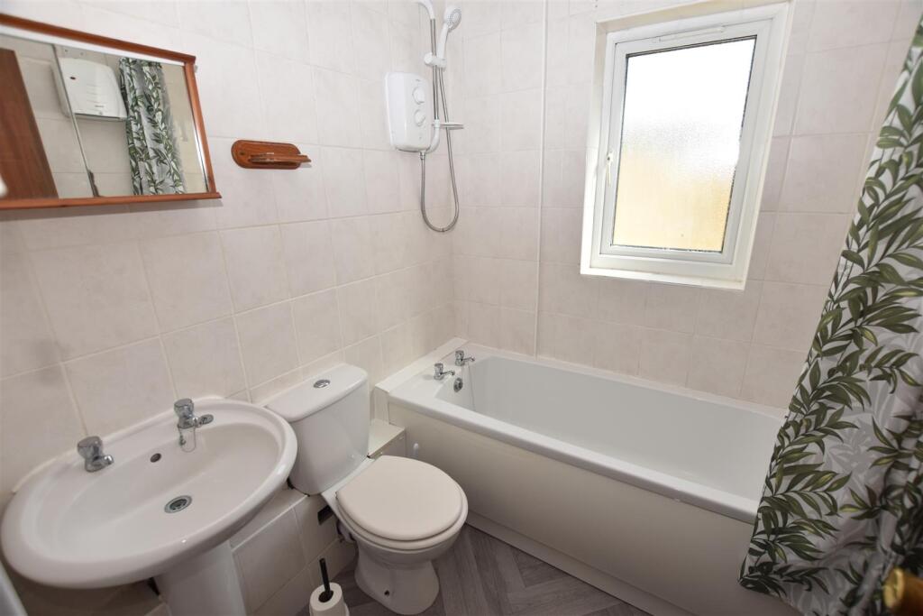 Apartment in Chelmsford, South Woodham Ferrers - More