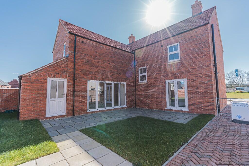 Clover Lane,
Healing,
Grimsby,
DN41 7AG photo 2