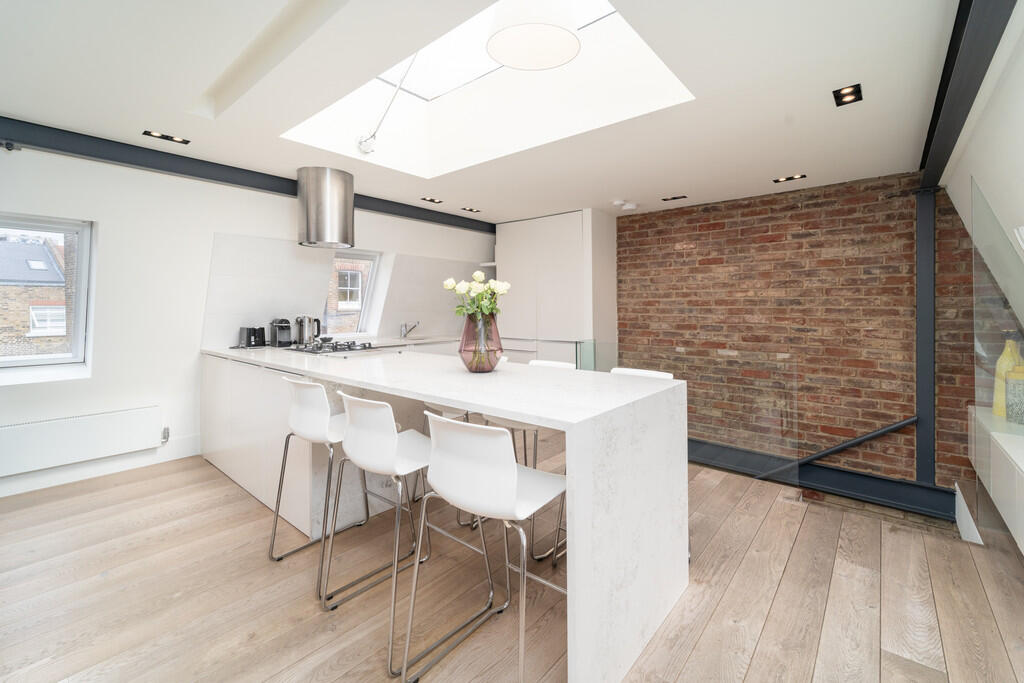 Apartment in London, South Hampstead - More