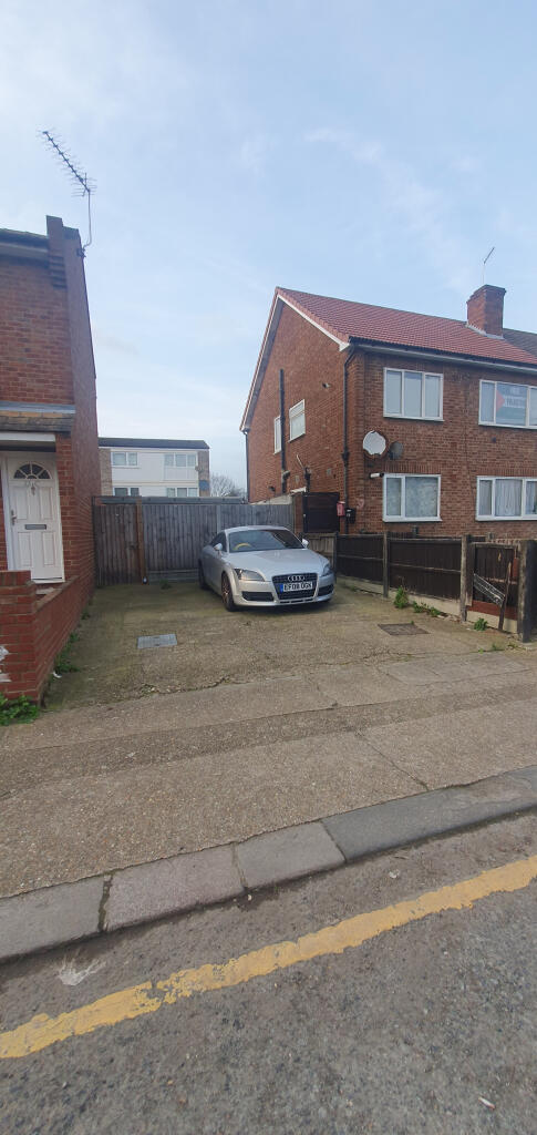 2 bedroom terraced house for rent