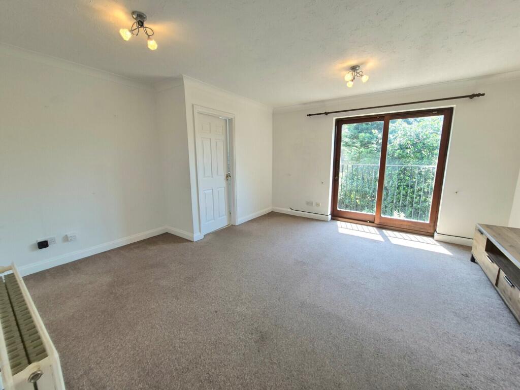 Apartment in Oxford - View 3