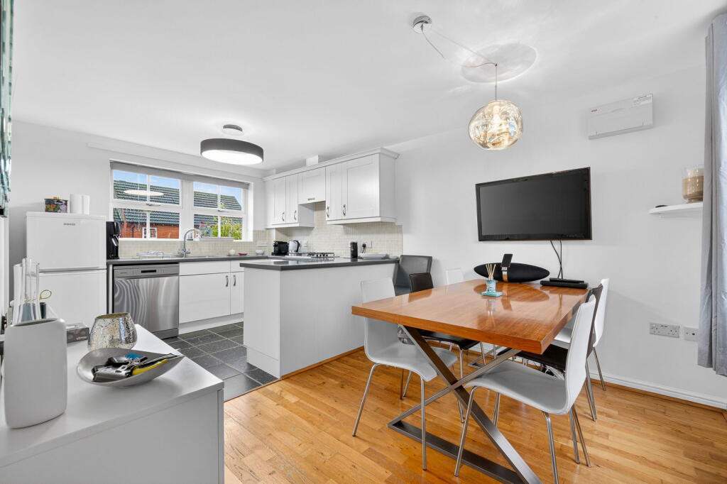 House in Wellingborough - View 4