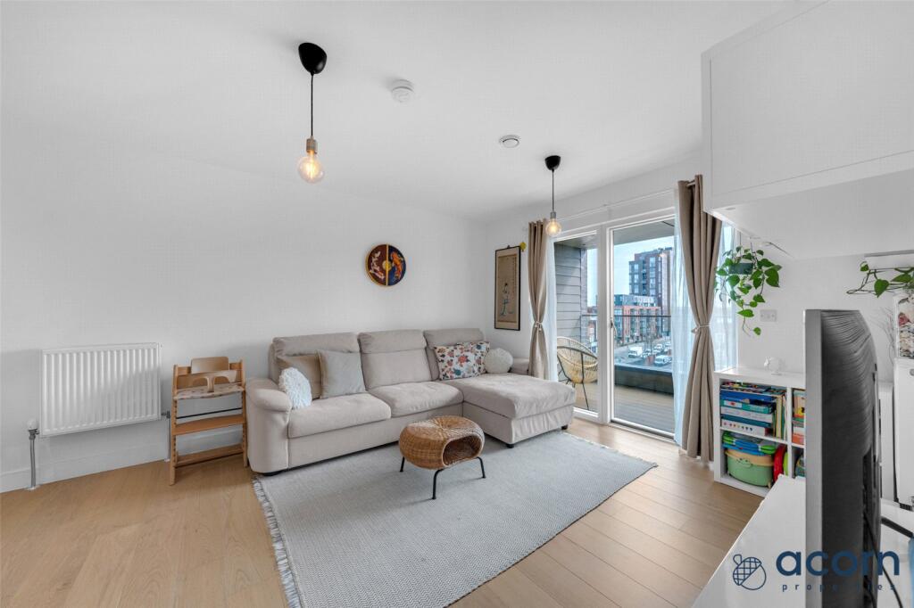 Main image of property: Bonsai Point, 399 J Edgware Road, London, NW9