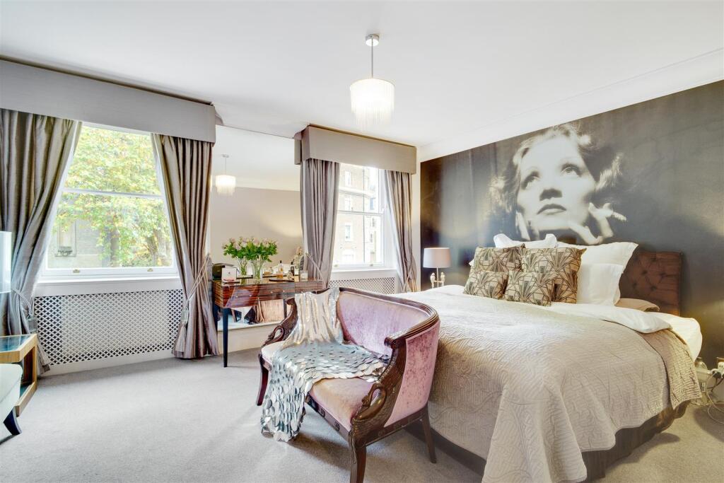 House in London - View 5