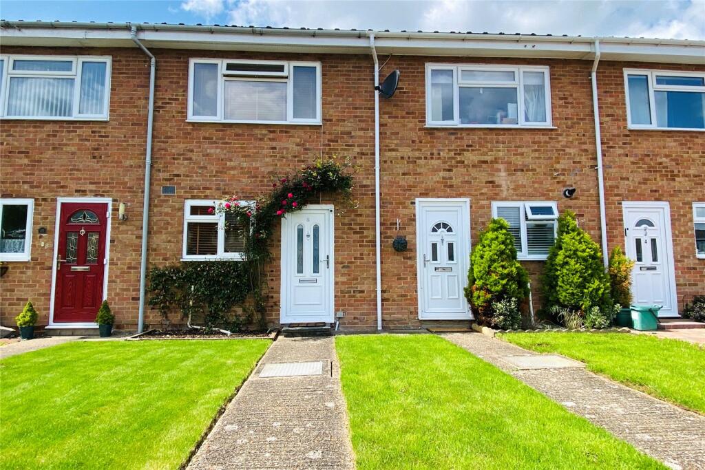 Main image of property: Clyve Way, Staines-upon-Thames, Surrey, TW18