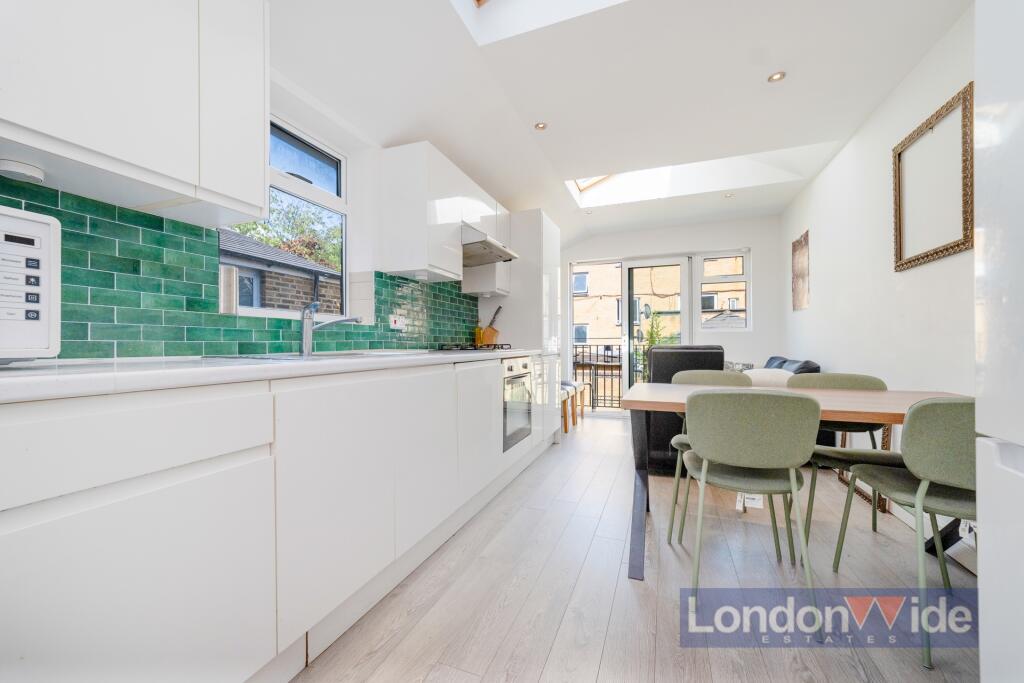 Main image of property: Treadgold Street, London, W11
