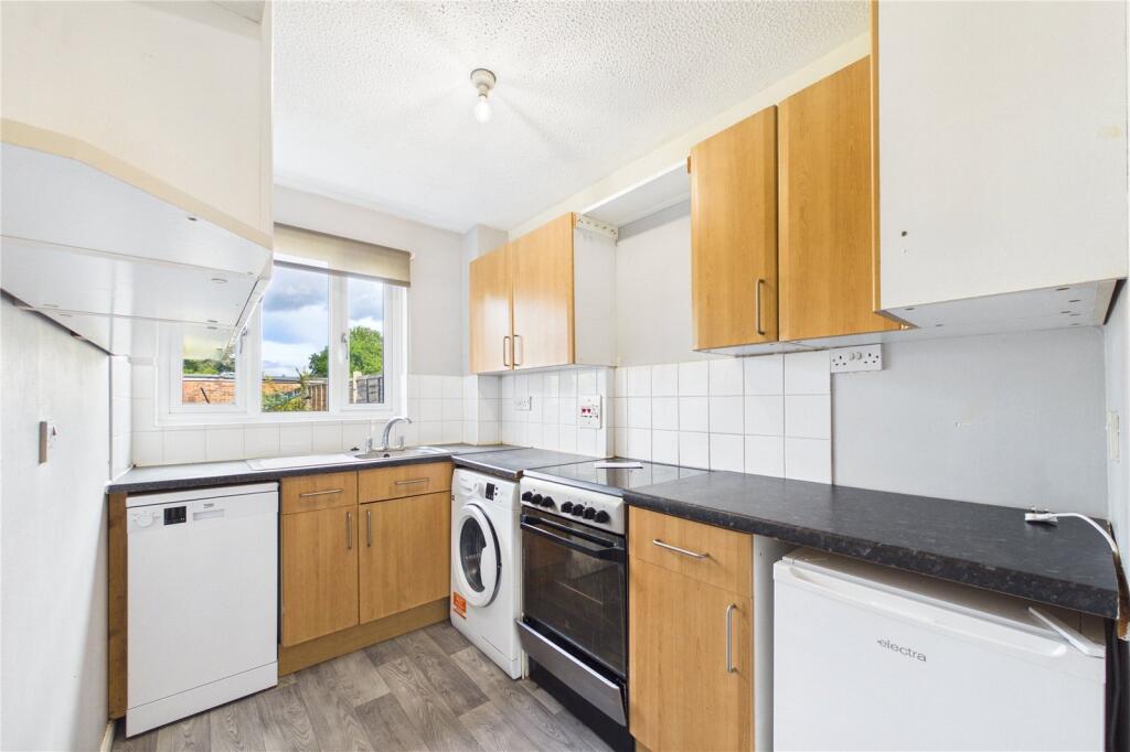 Apartment in Basingstoke and Deane, Basingstoke - View 3