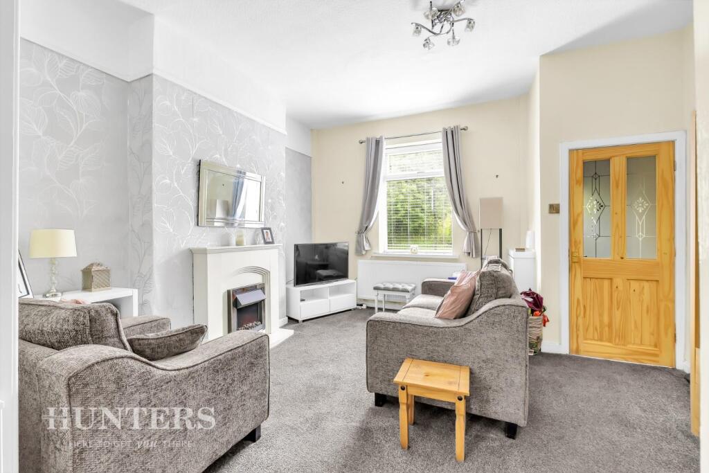 House in Oldham - View 4