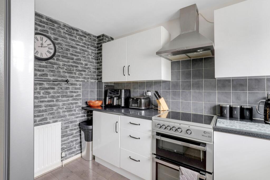 House in Nottingham, Long Eaton - View 2