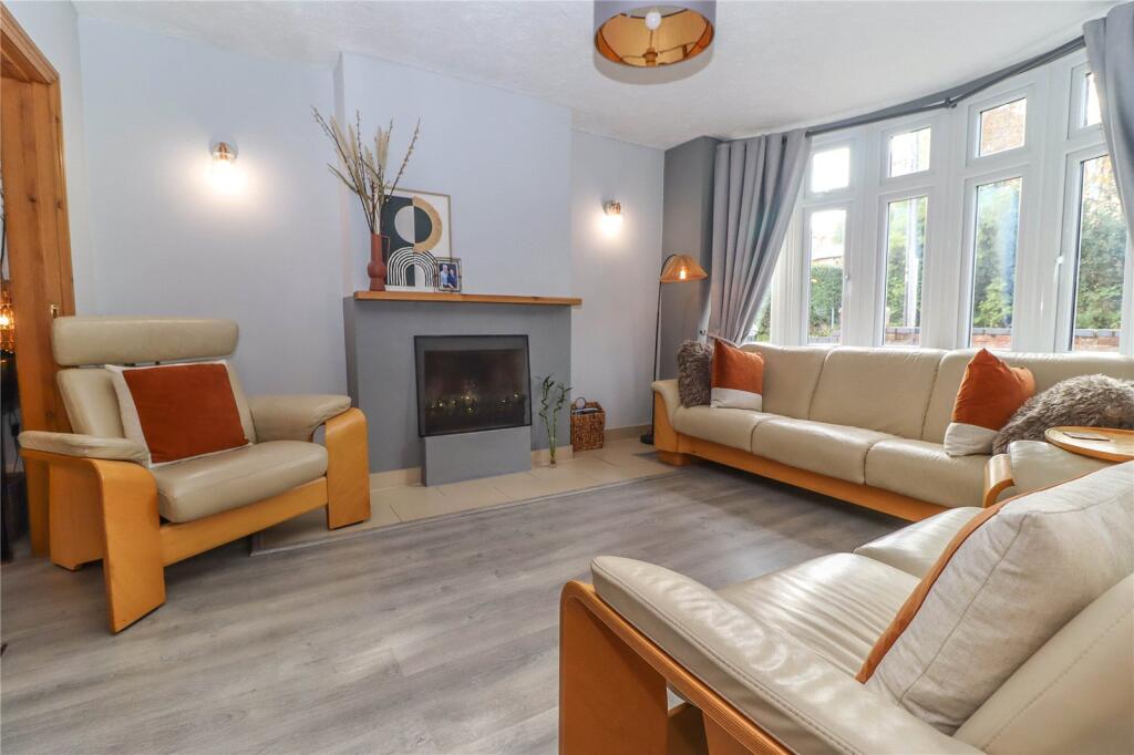 House in Salisbury - View 5