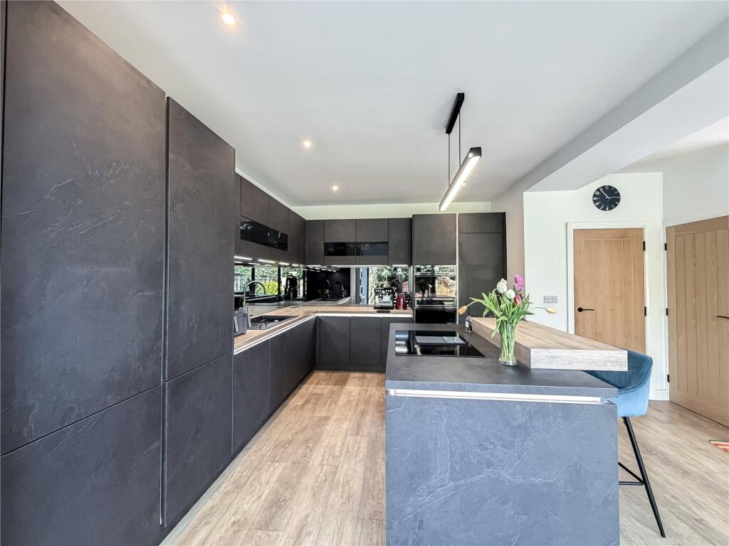 Parkville Road, Didsbury, M20 - View 6