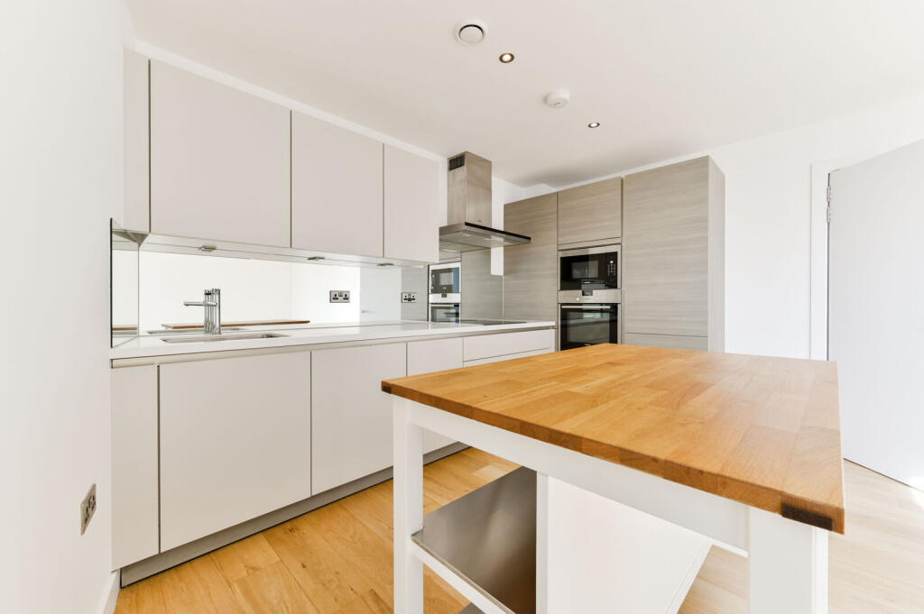 Glenbrook Apartments, Hammersmith, London, W6 photo 3