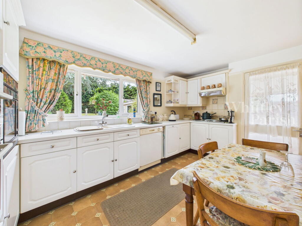 House in Mid Suffolk, Botesdale - More