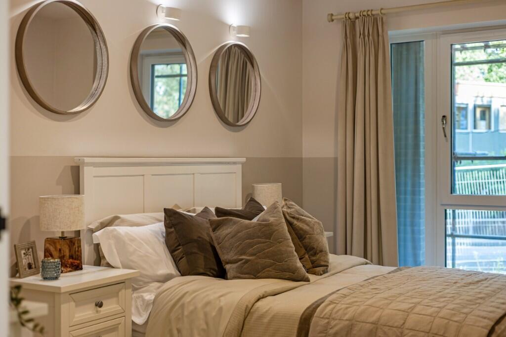 Main image of property: Newtown Road,
Warsash,
SO319ZL