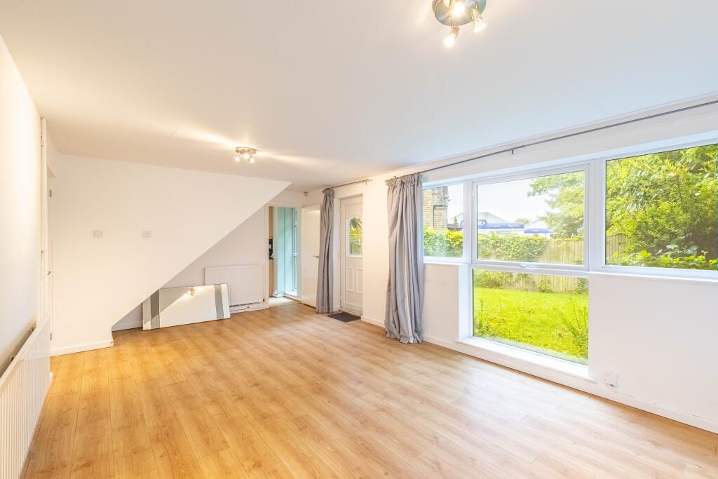 West Hill Avenue, Chapel Allerton, Leeds, LS7 photo 2