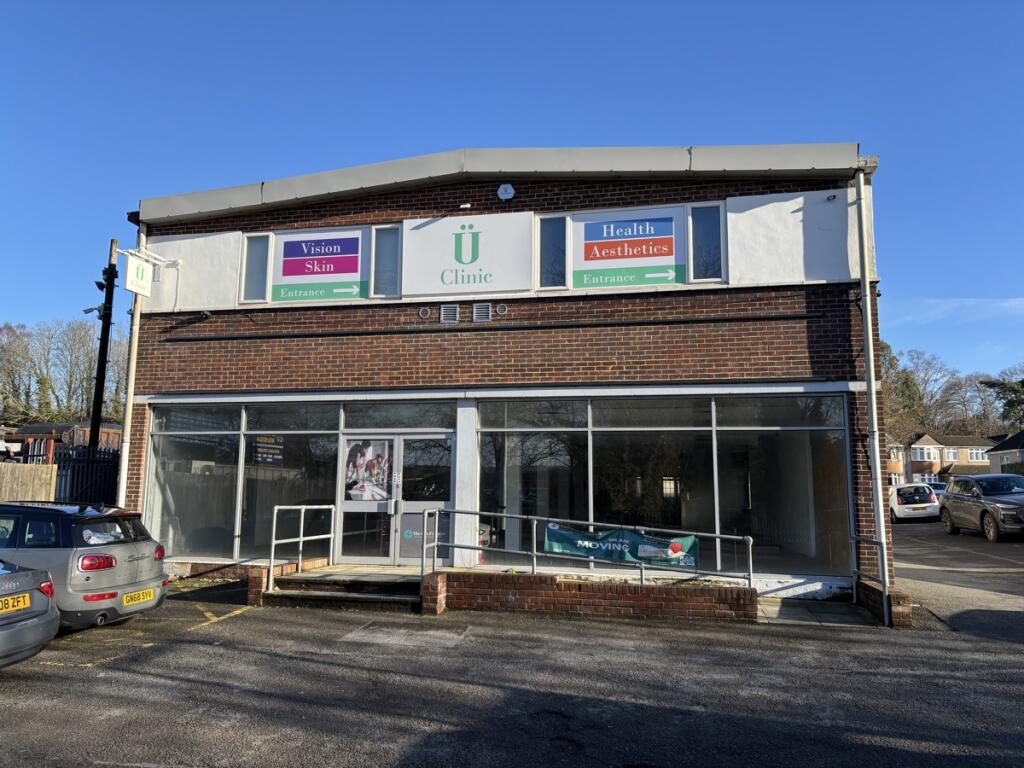 Main image of property: Unit 74 London Road, Riverhead, Sevenoaks, Kent, TN13