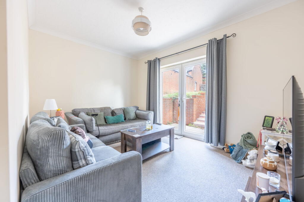 Apartment in Netley Abbey, Southampton, Hound