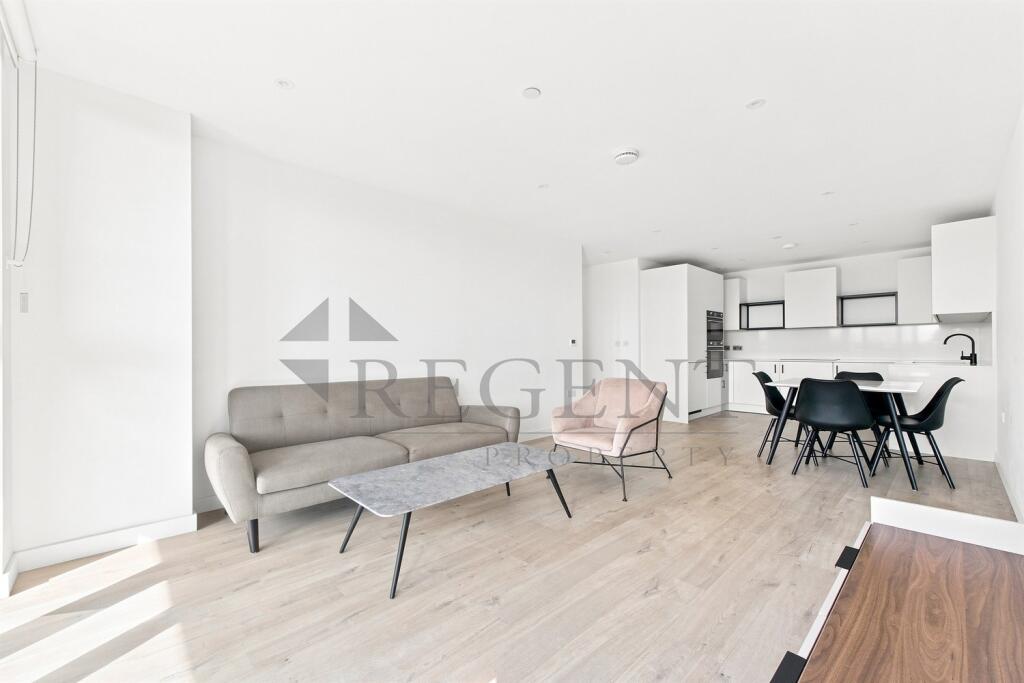 Apartment in London, Manor House, Stoke Newington - View 3
