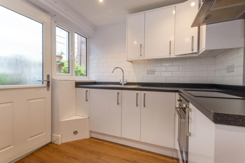 House in Norwich, Heigham Grove - More